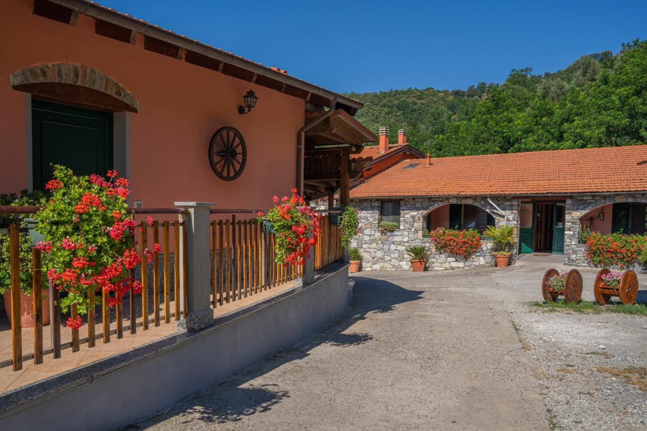 01234 - Agriturismo La Marpea, Esperienza In Mezzo Alla Natura E Al Cibo Tipico Italiano Vila Terisso Exterior foto