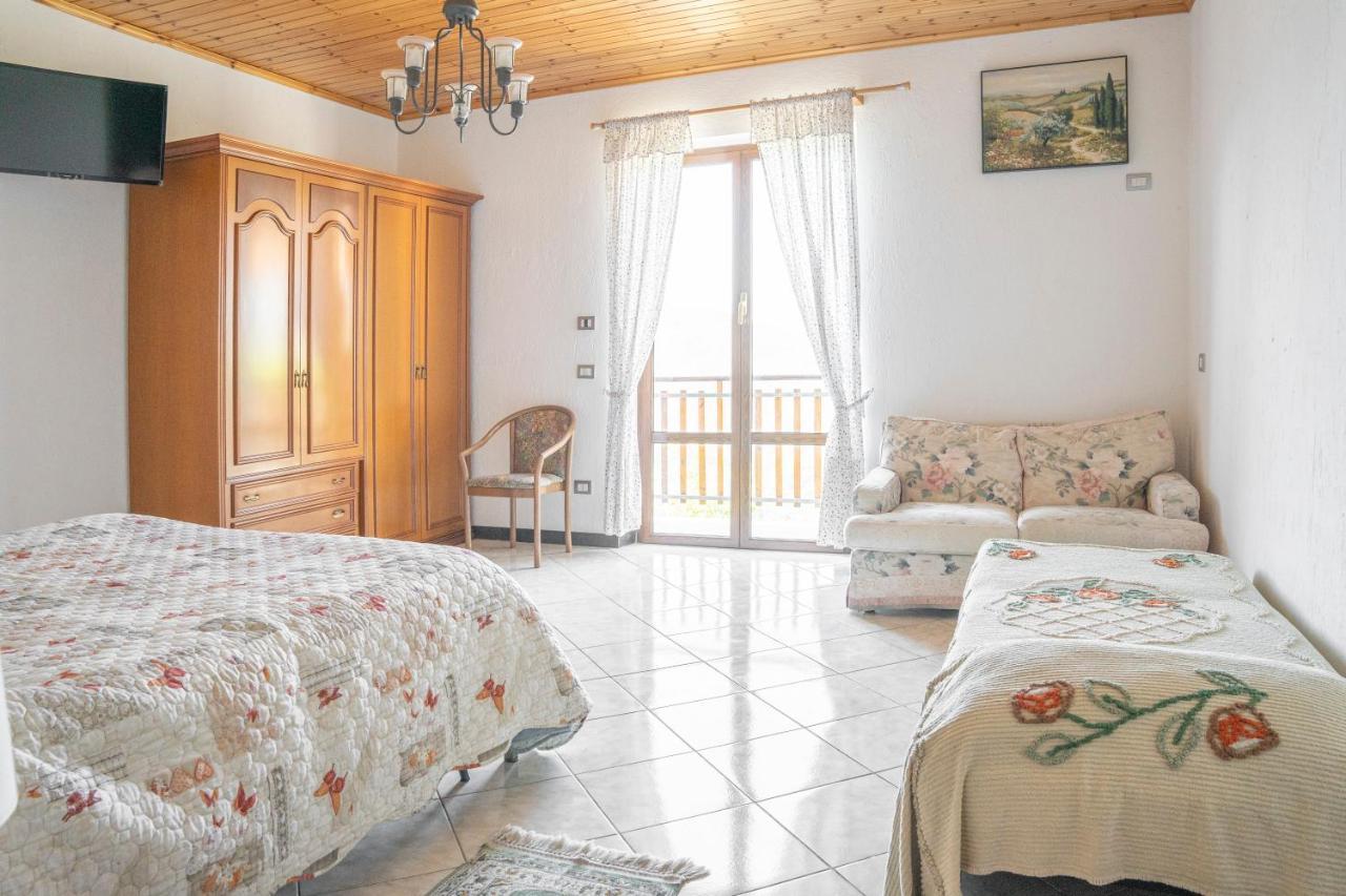 01234 - Agriturismo La Marpea, Esperienza In Mezzo Alla Natura E Al Cibo Tipico Italiano Vila Terisso Exterior foto